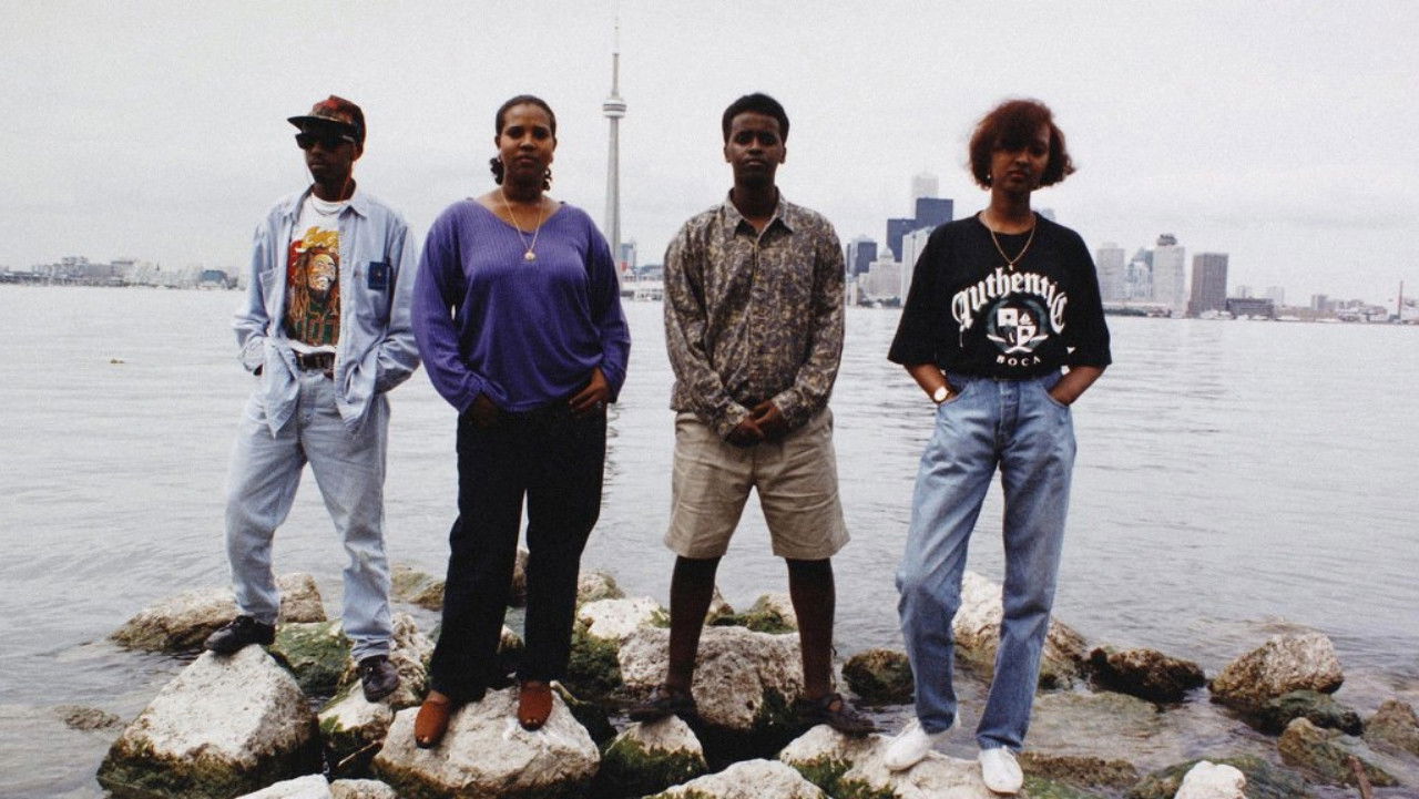 Backdrop for Band of Exile