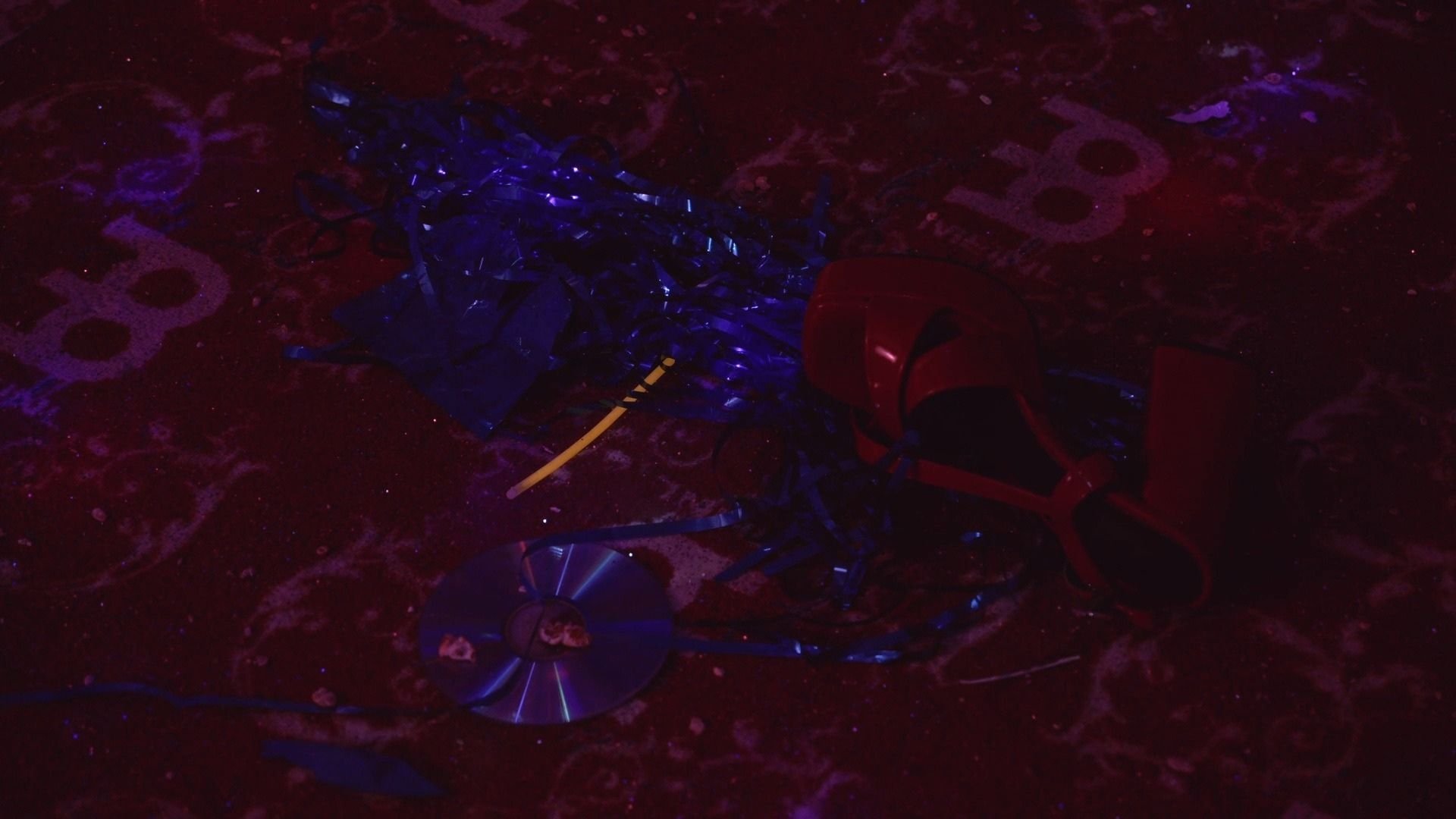 Backdrop for Canciones para el fin del mundo