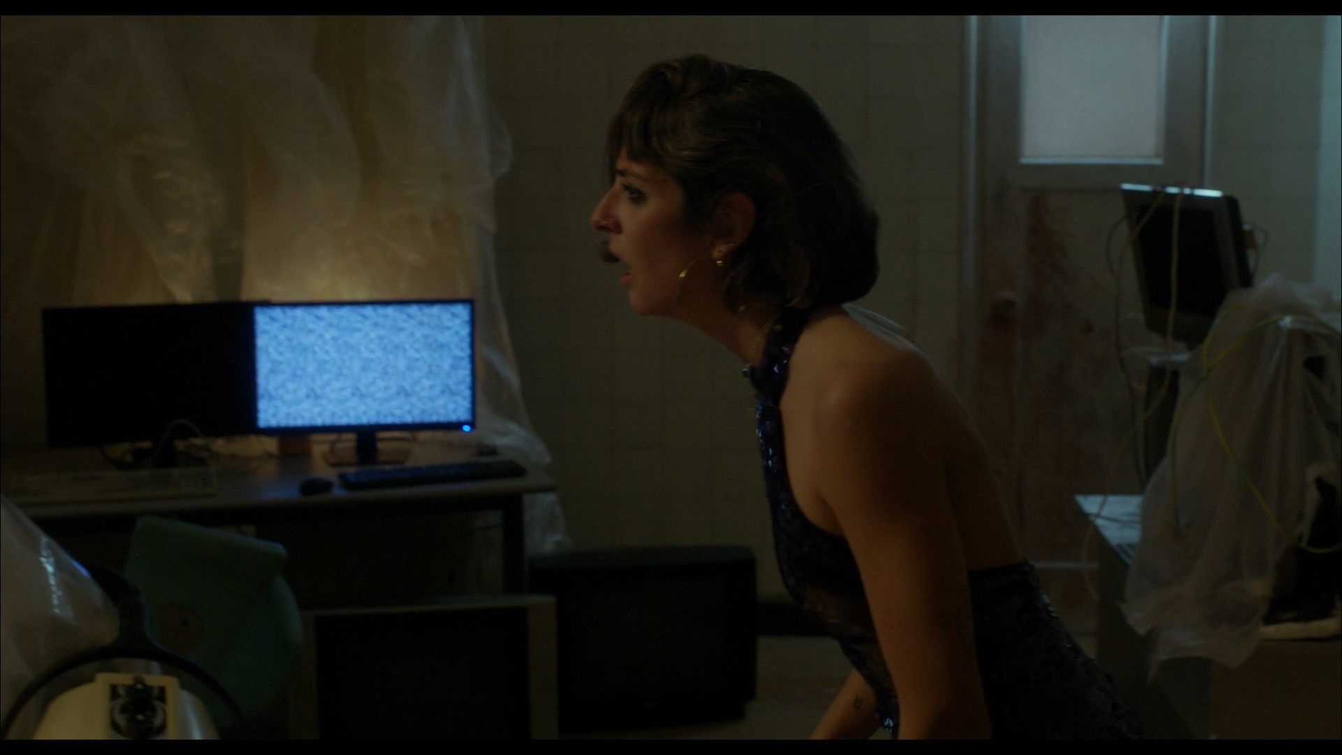 Backdrop for Infinito