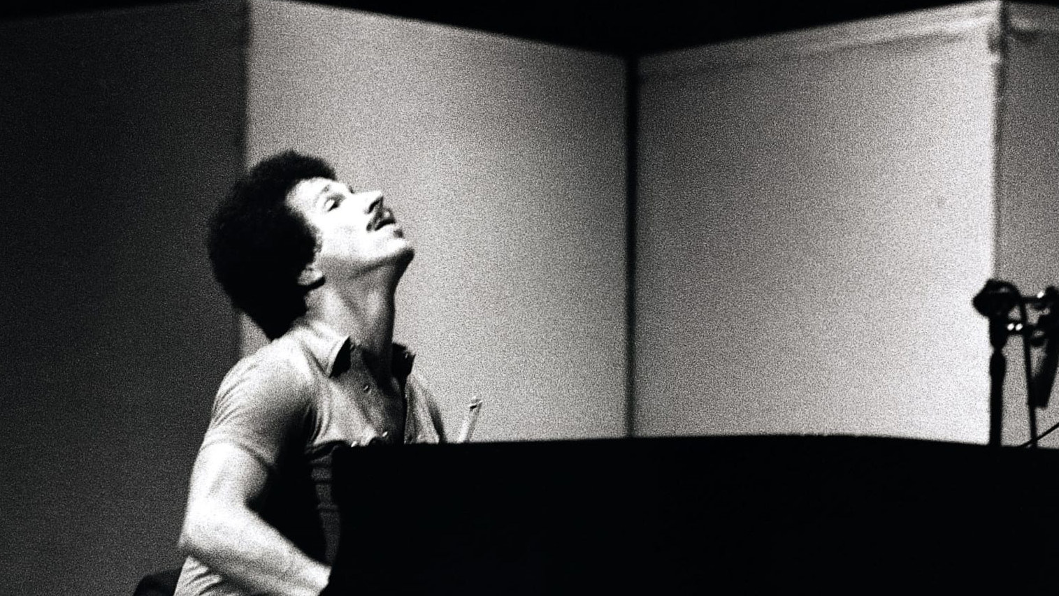 Backdrop for Keith Jarrett: The Art of Improvisation