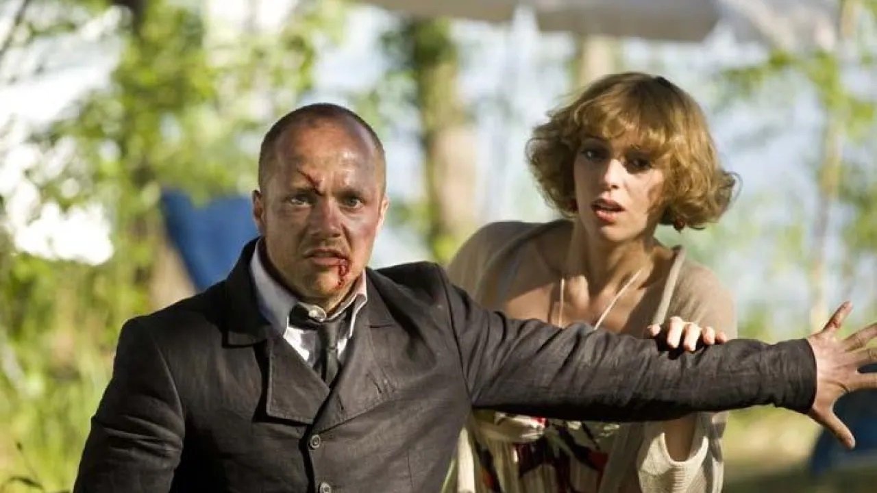 Backdrop for Mysterious Island