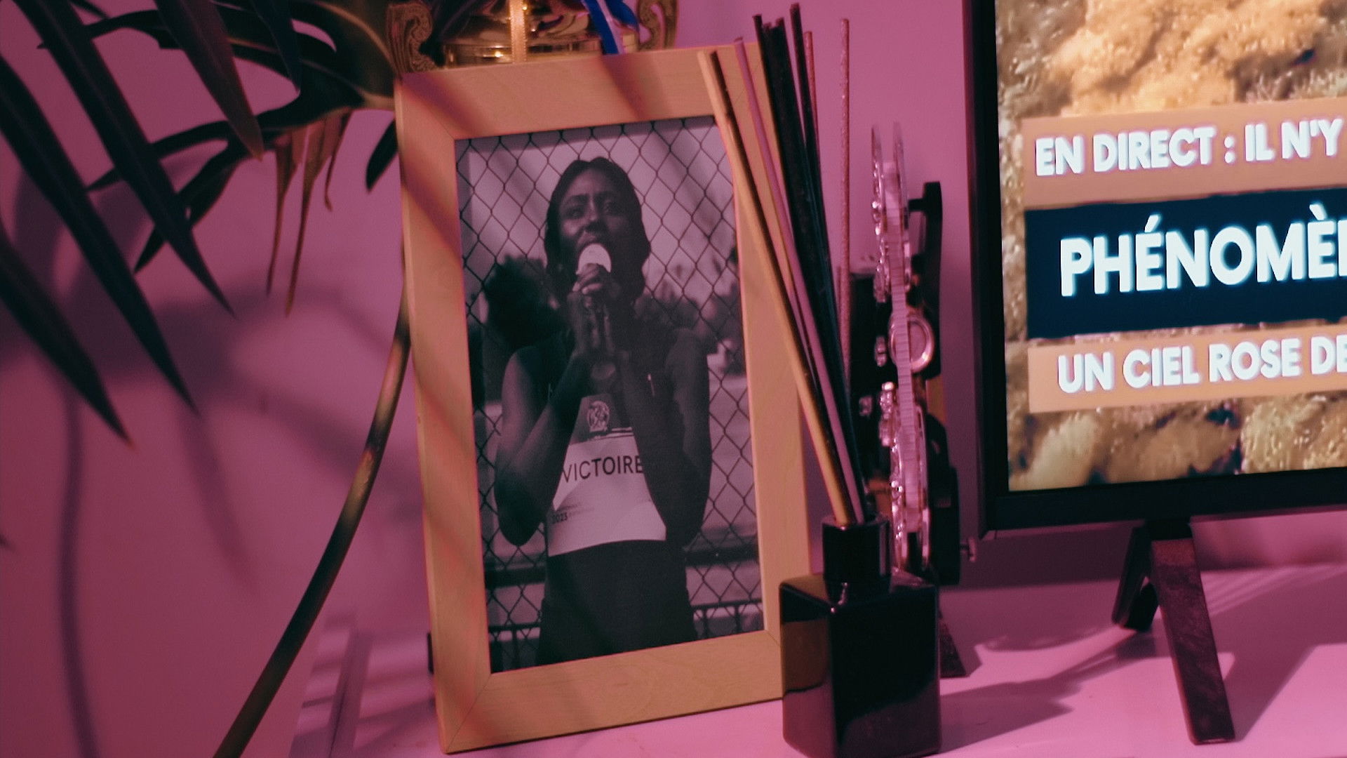 Backdrop for 4 Minutos para o Fim do Mundo