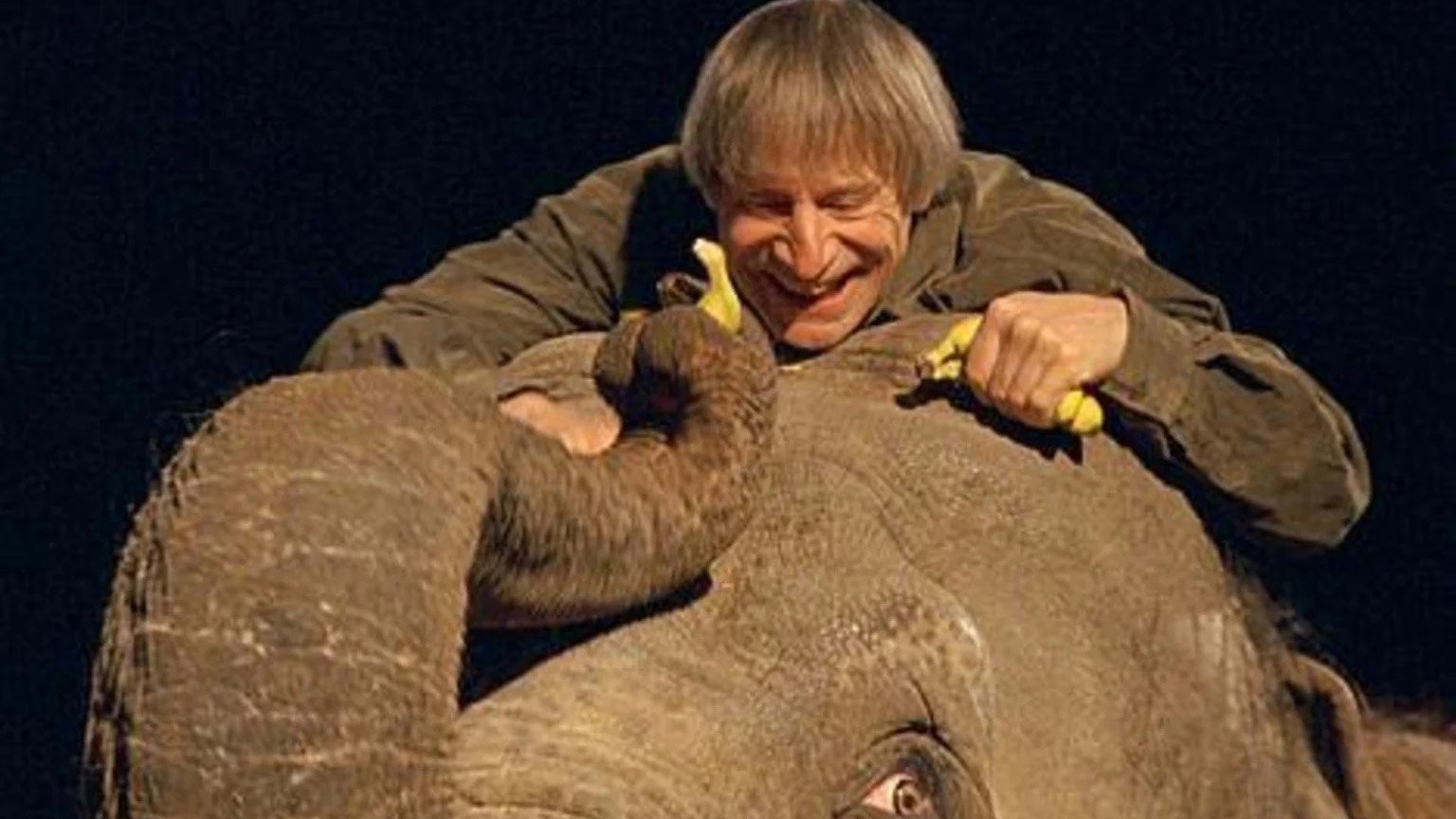 Backdrop for Dimitri - Clown