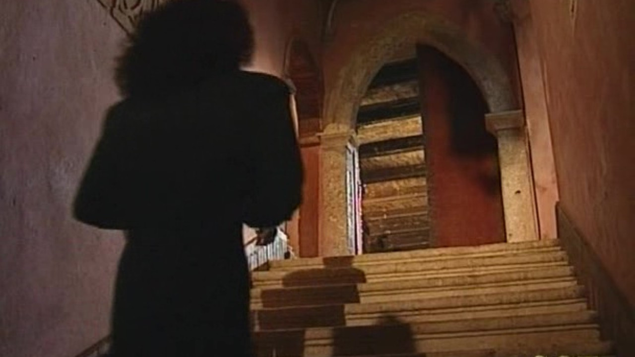 Backdrop for Confessioni erotiche di una moglie infedele