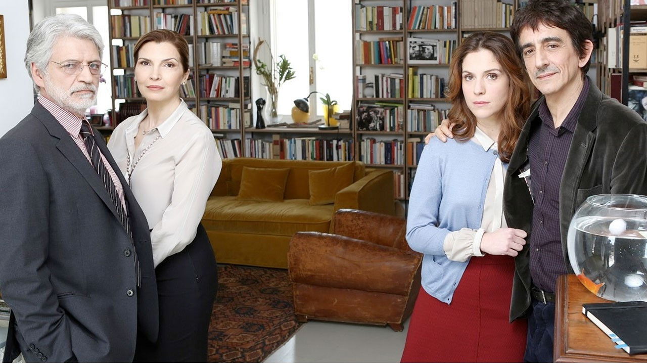 Backdrop for Dobbiamo parlare