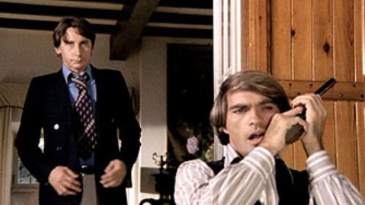 Backdrop for The Last Round