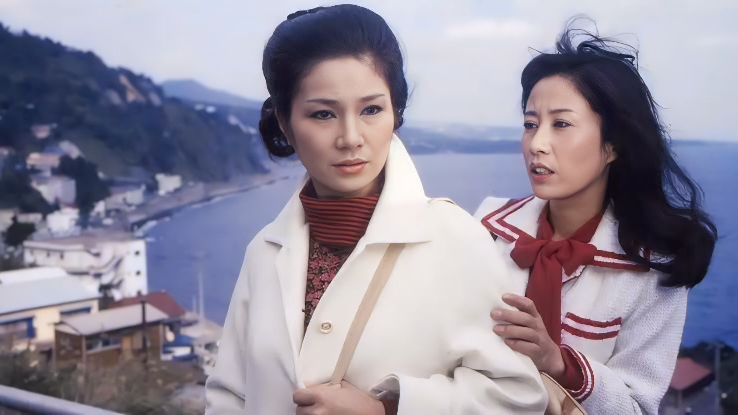 Backdrop for Woman's Bedroom: Lusty Competition