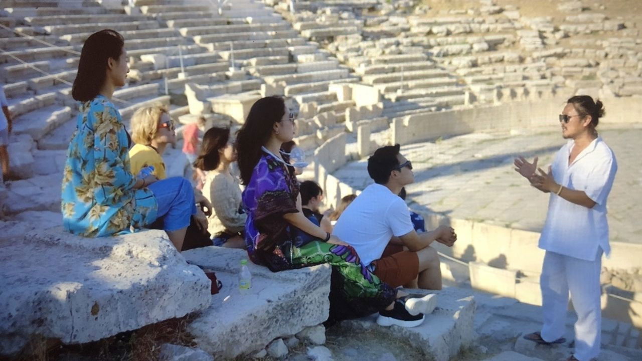 Backdrop for Clytaemnestra