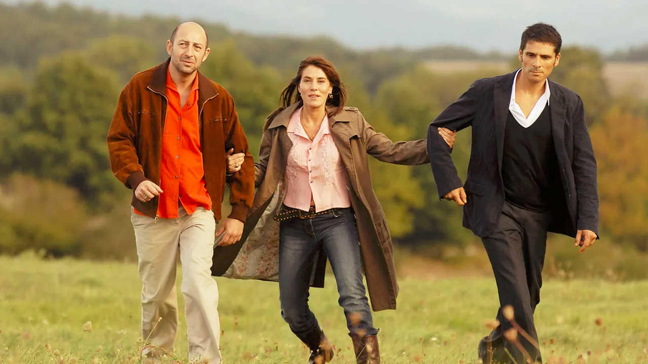 Backdrop for 3 Friends