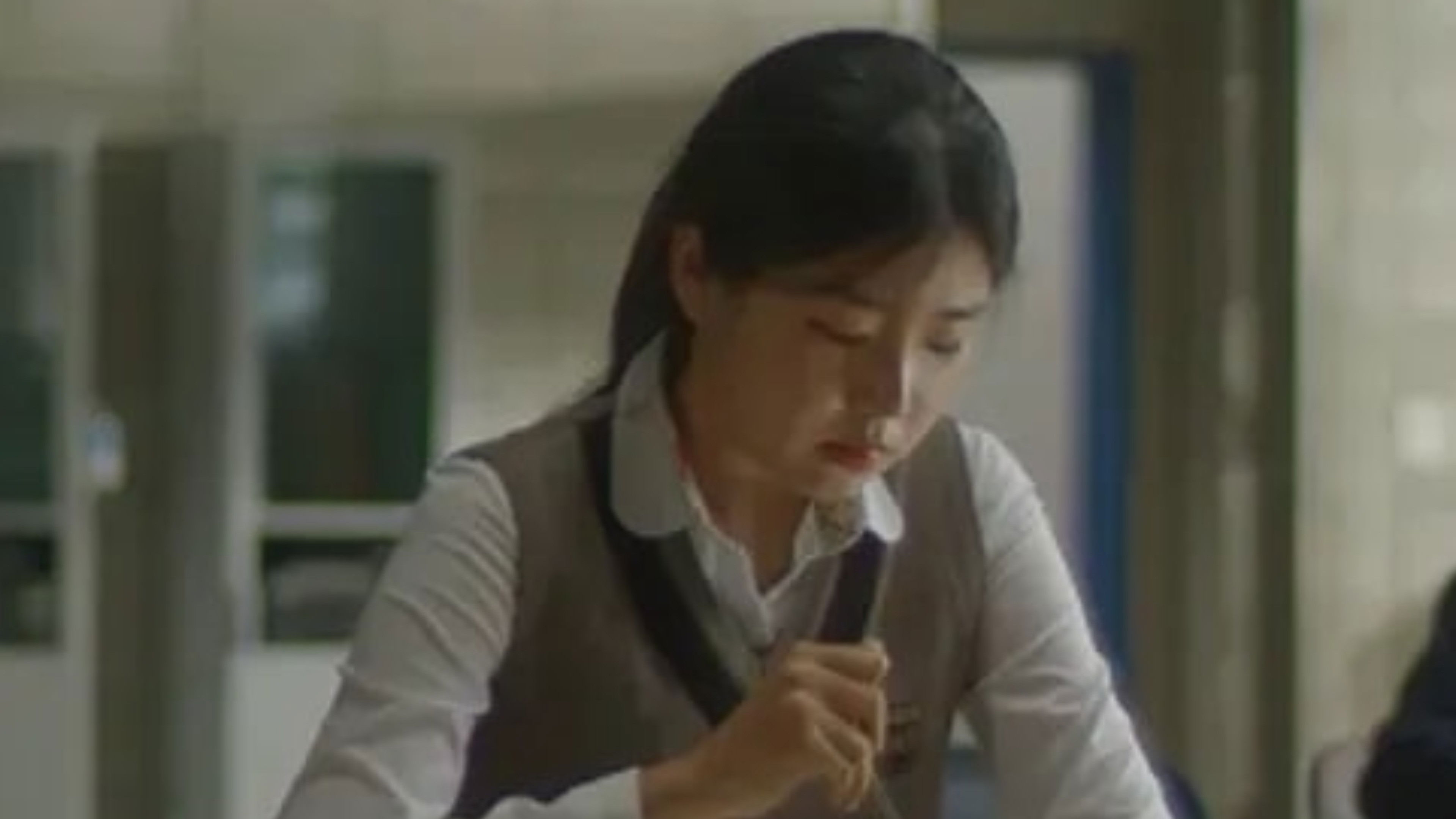 Backdrop for 20 데니아 블랙