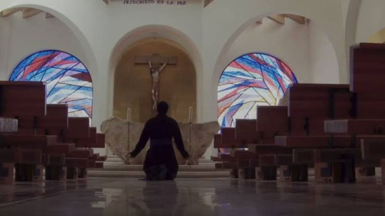 Backdrop for Agnus Dei: The Lamb of God