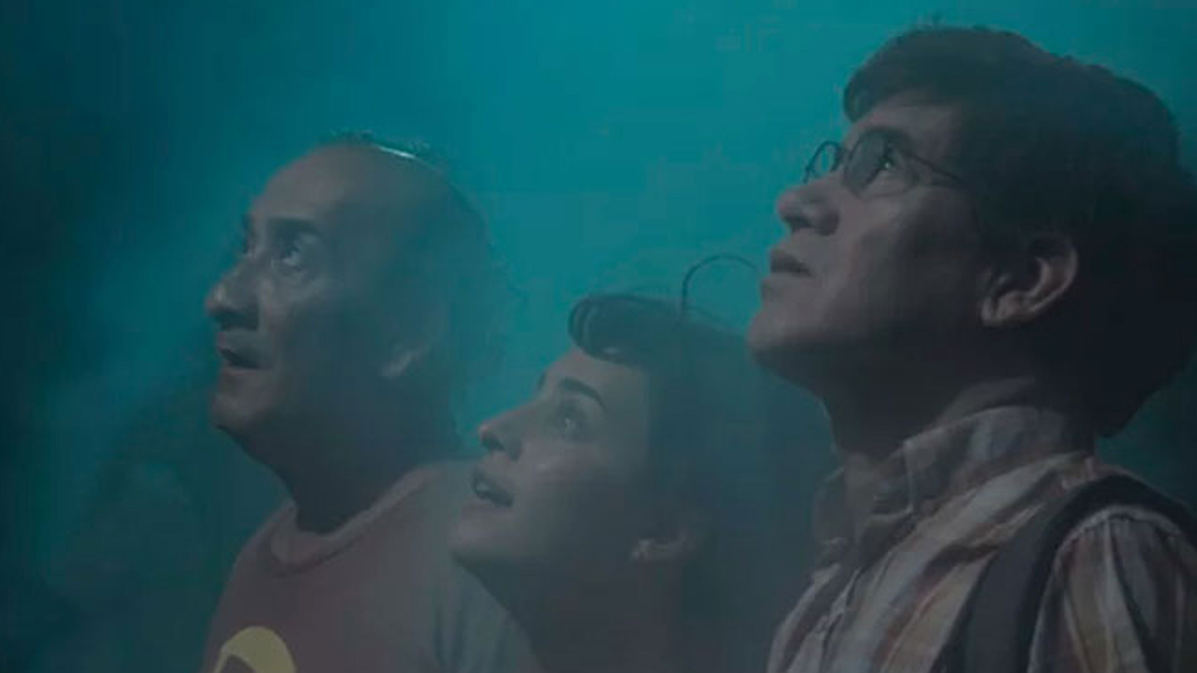 Backdrop for La luz mala