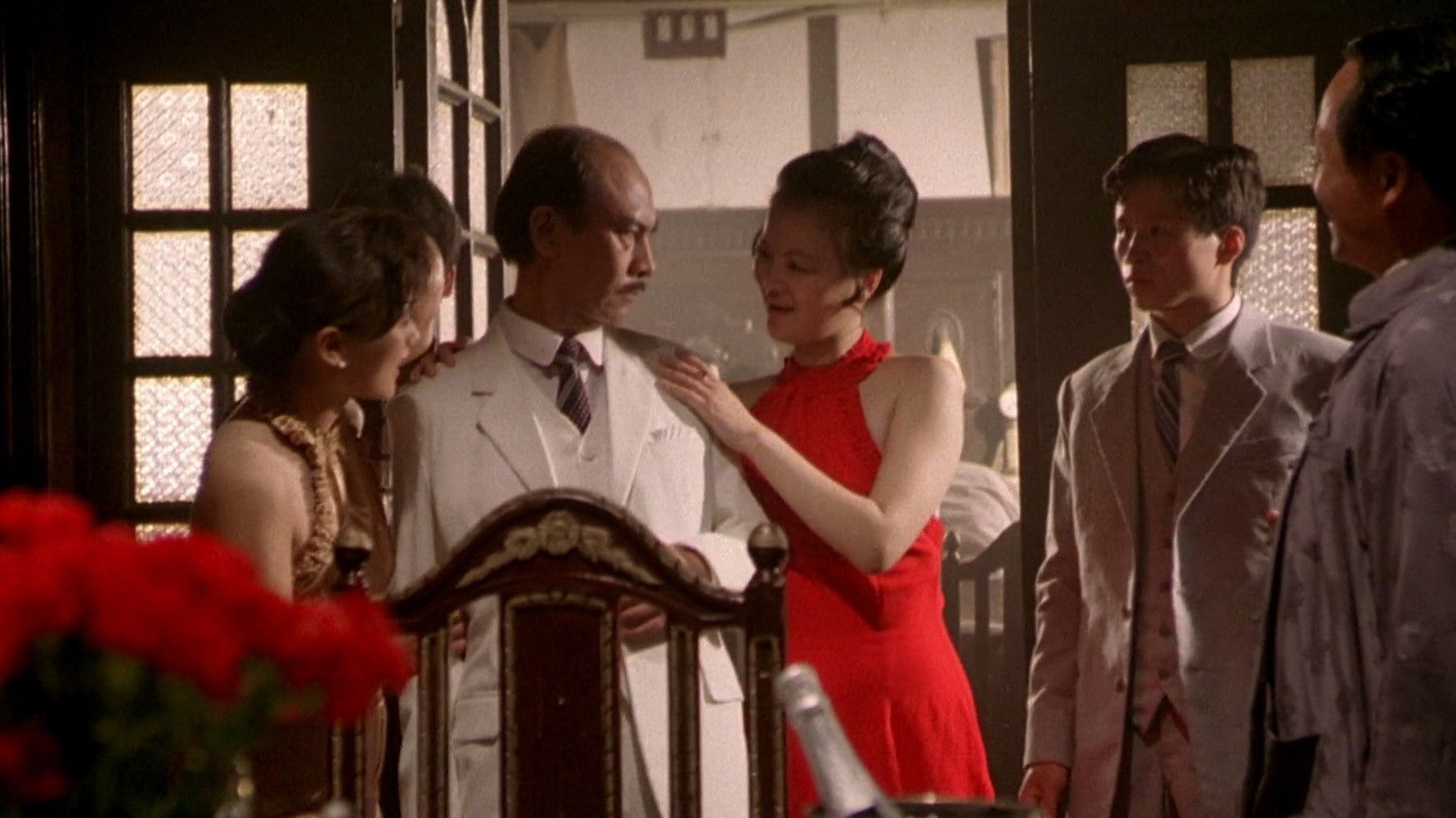 Backdrop for 义胆忠魂