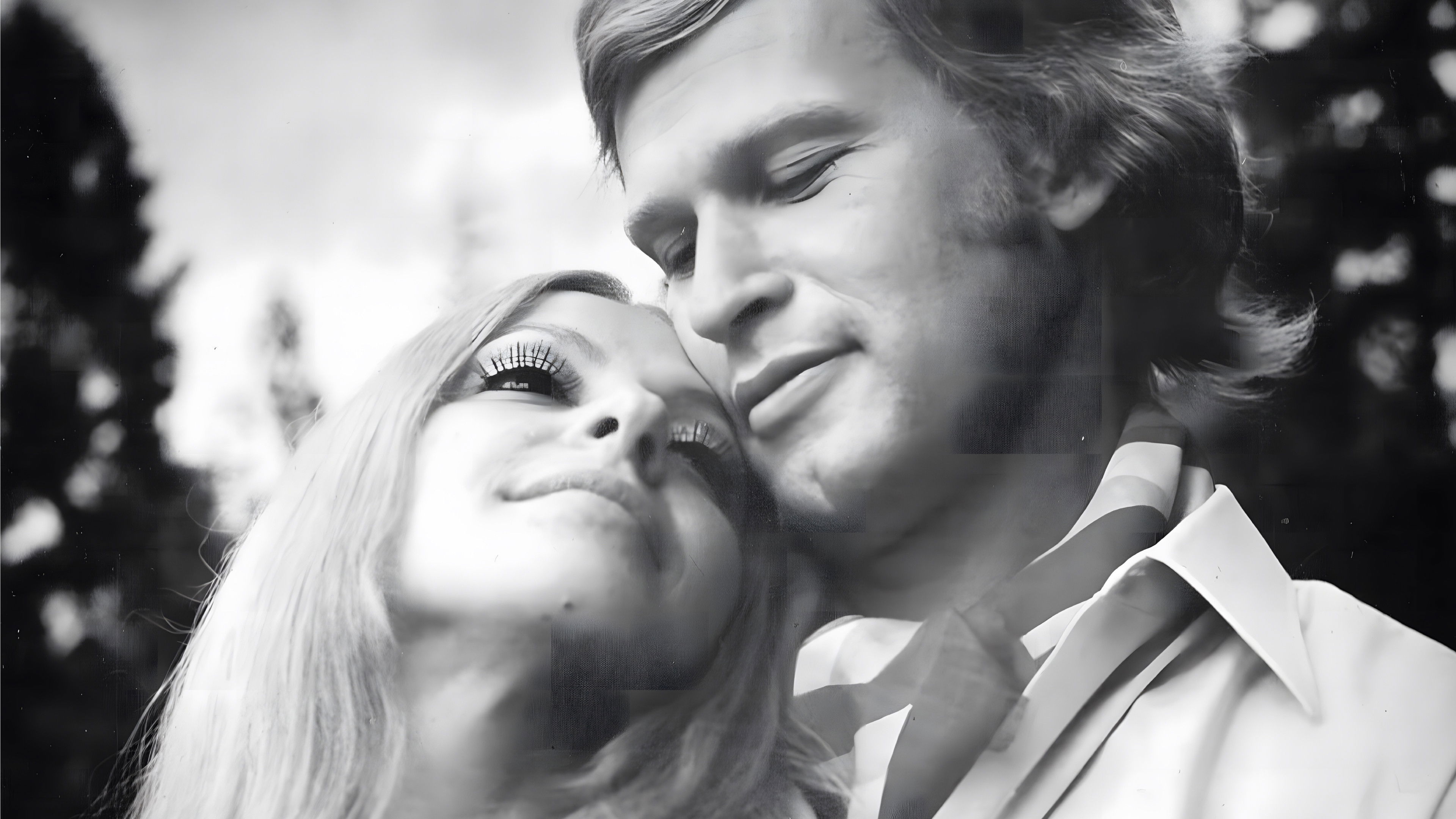 Backdrop for Heads or Tails