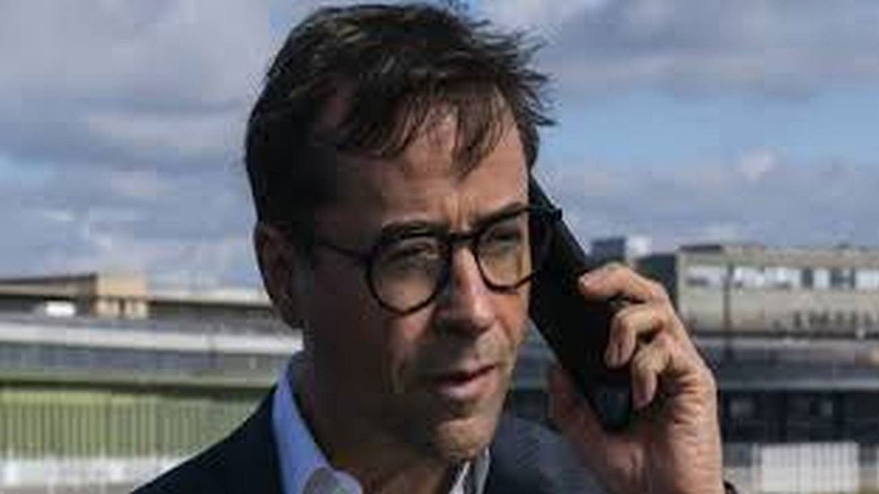 Backdrop for Requiem für einen Freund