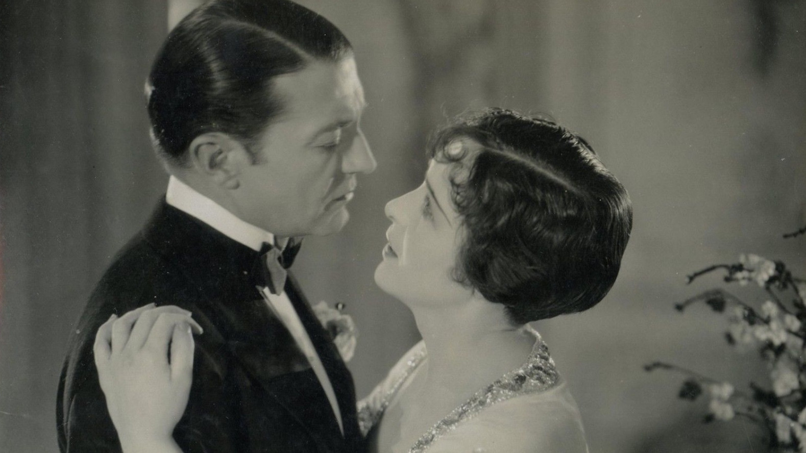 Backdrop for The Popular Sin