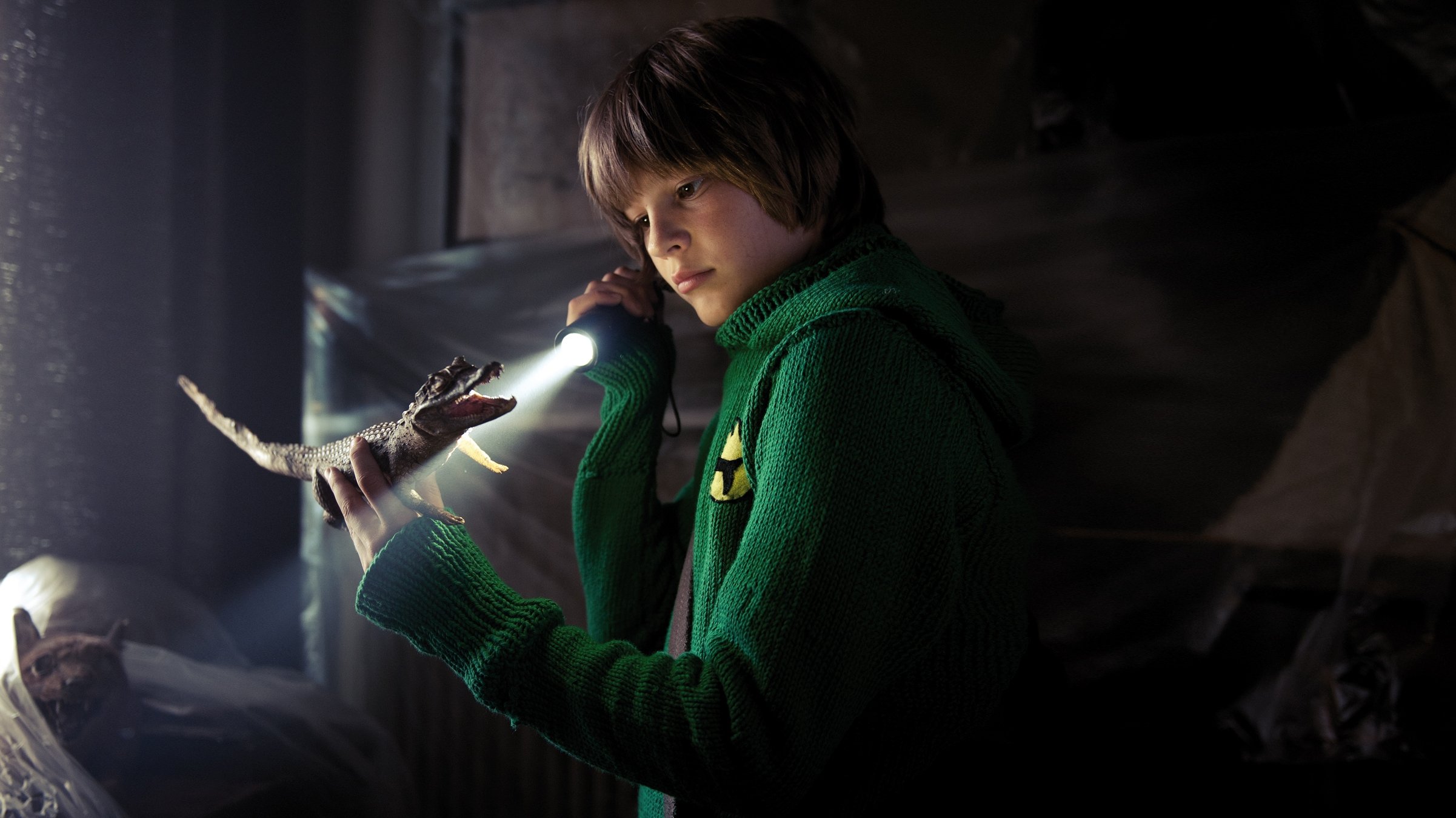 Backdrop for Victor and the Secret of Crocodile Mansion