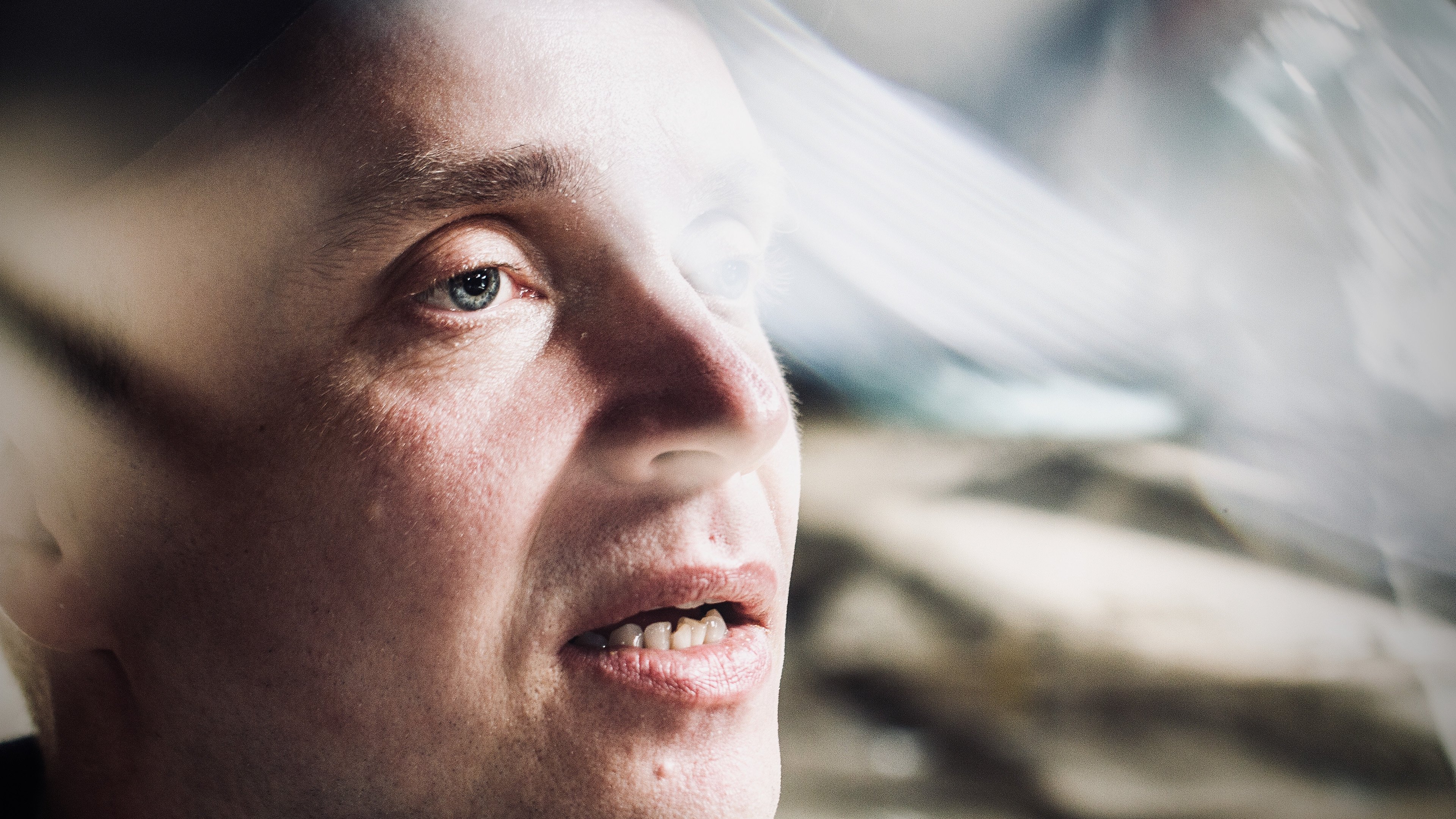 Backdrop for The Blind Man Who Did Not Want to See Titanic