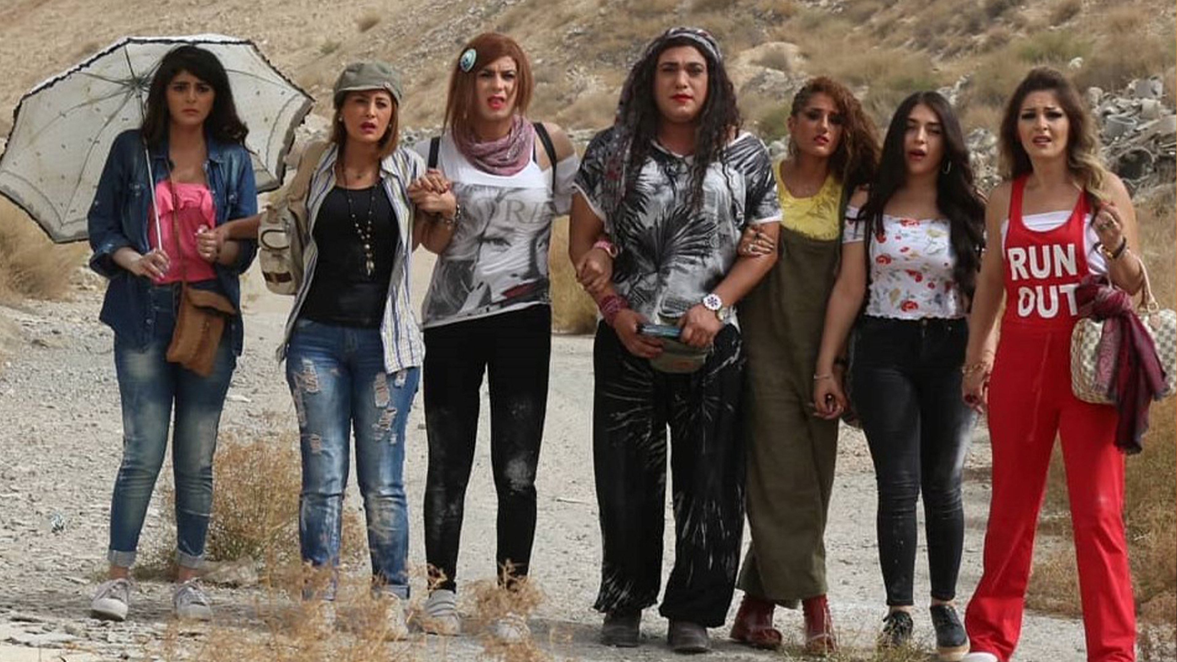 Backdrop for بوط كعب عالي