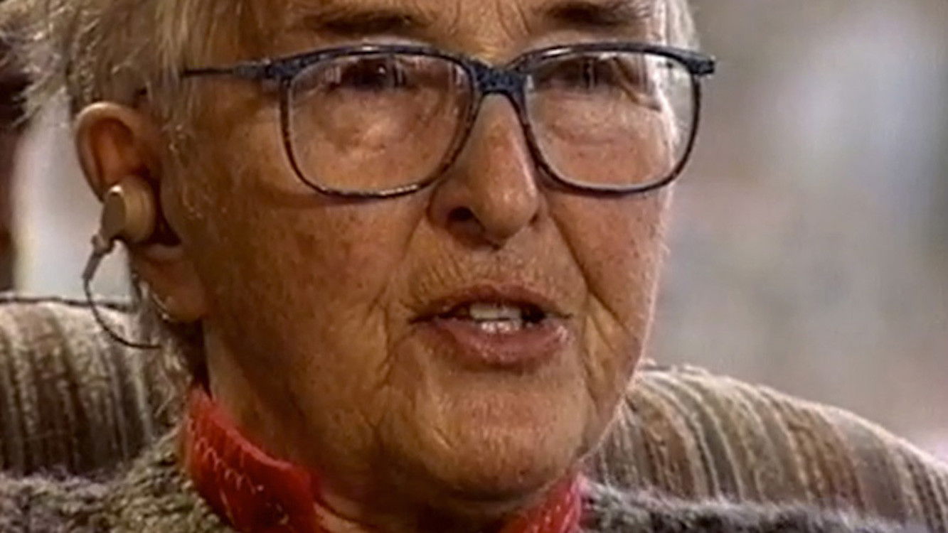 Backdrop for Making Movie History: Evelyn Lambart