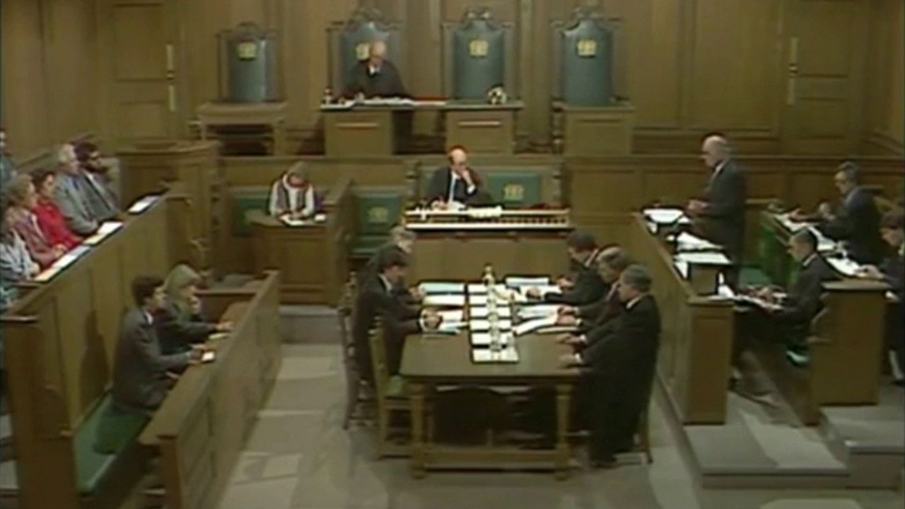 Backdrop for The Trial of Richard III