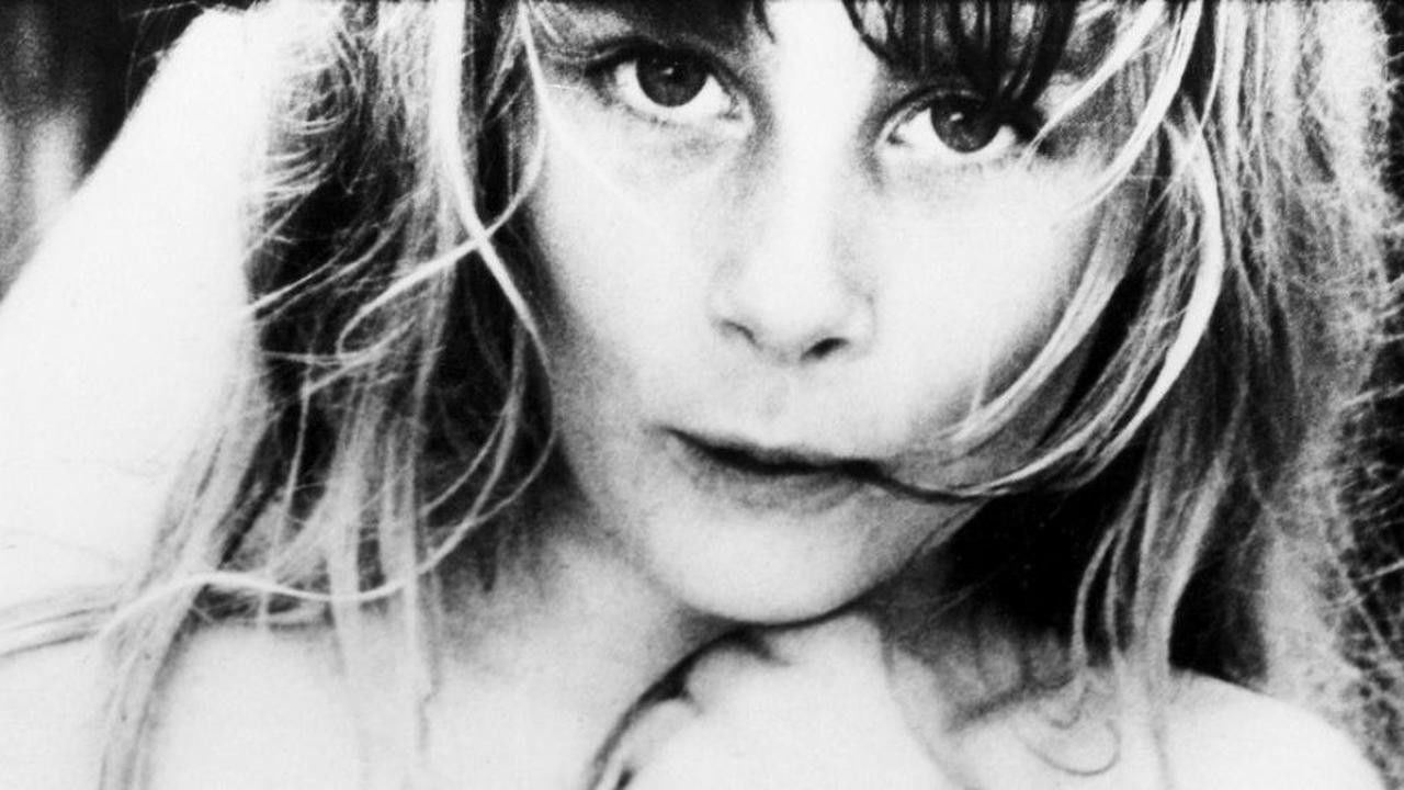 Backdrop for My Name Is Oona