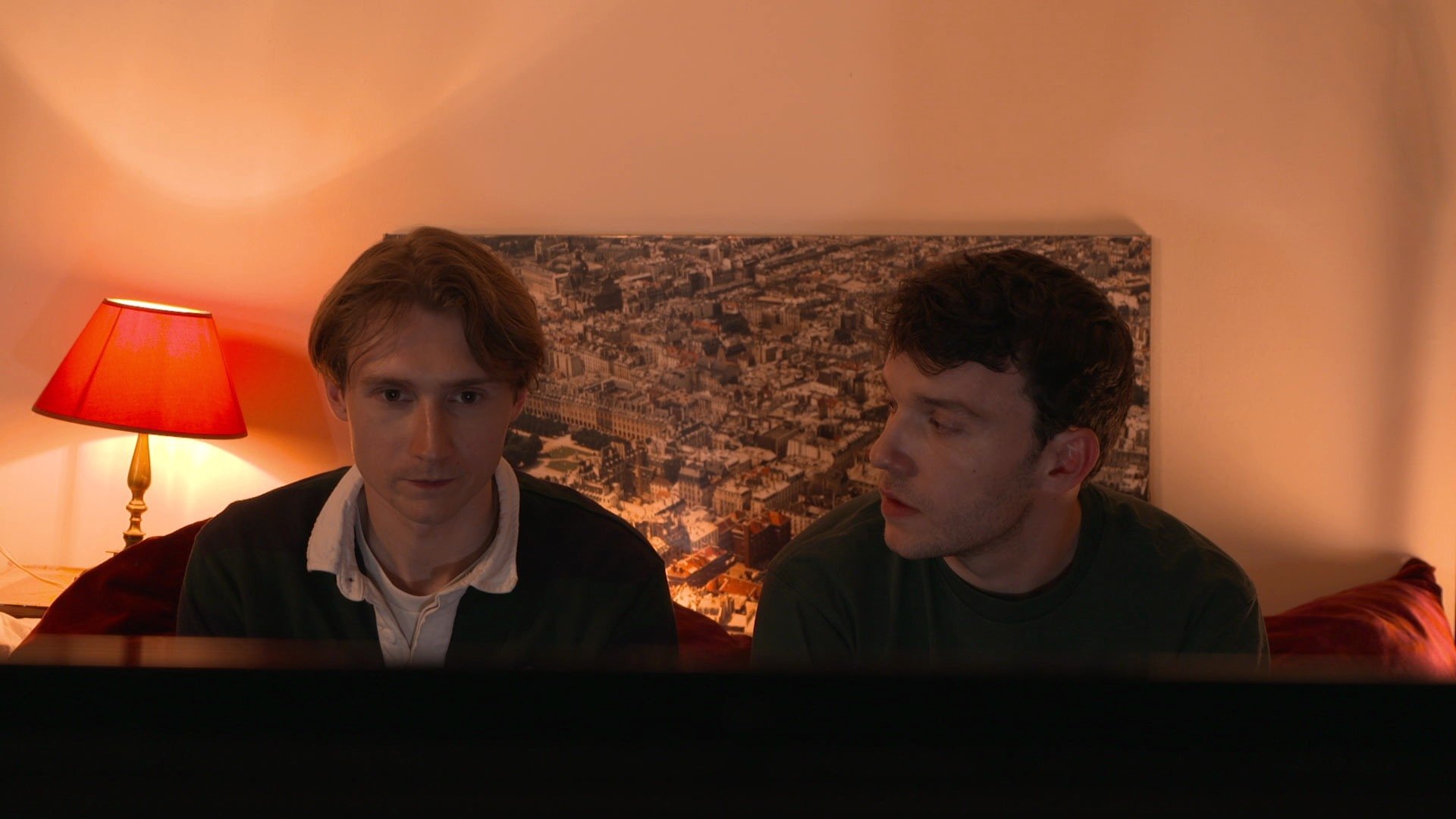 Backdrop for Première première fois