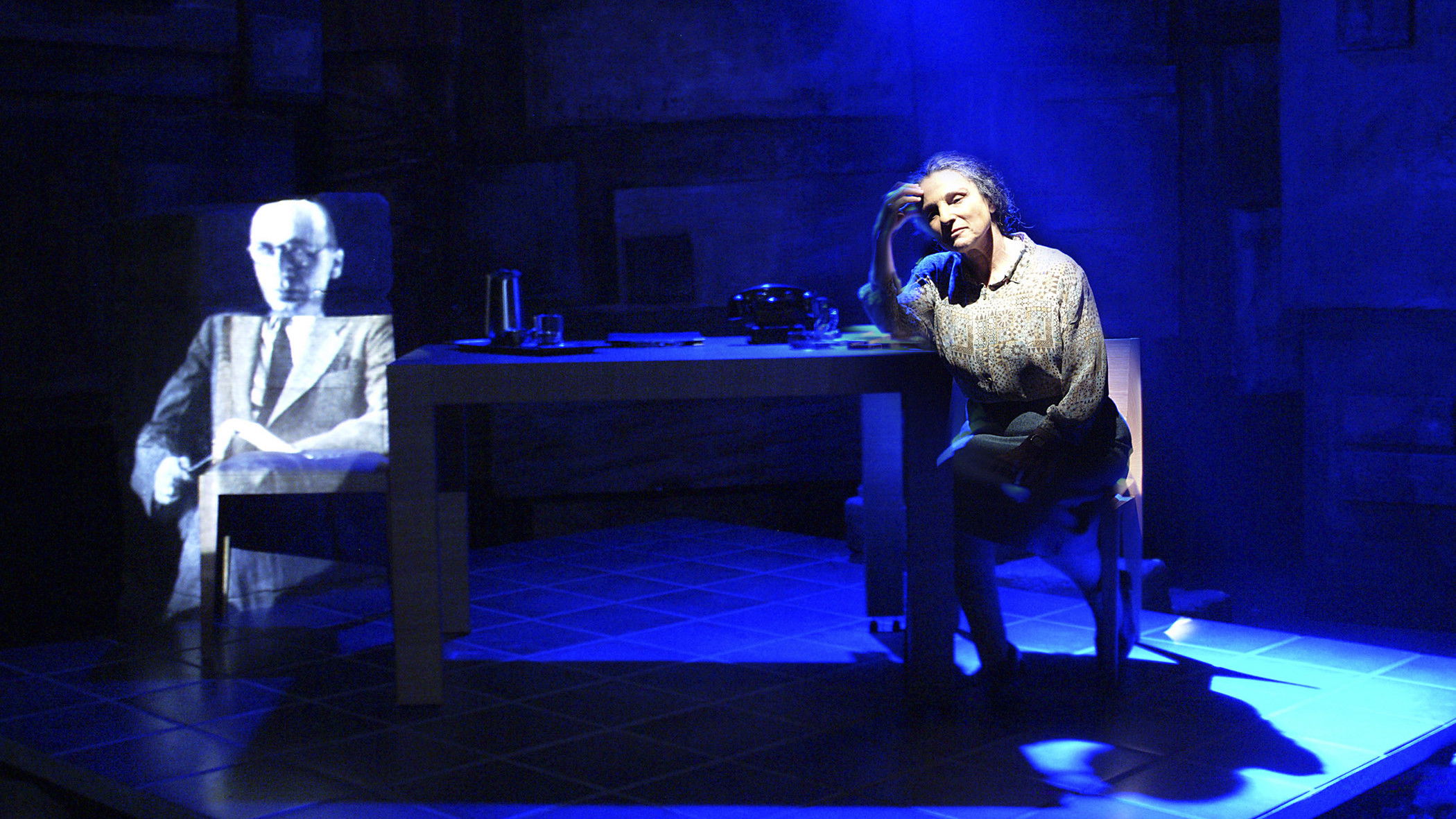 Backdrop for Golda's Balcony