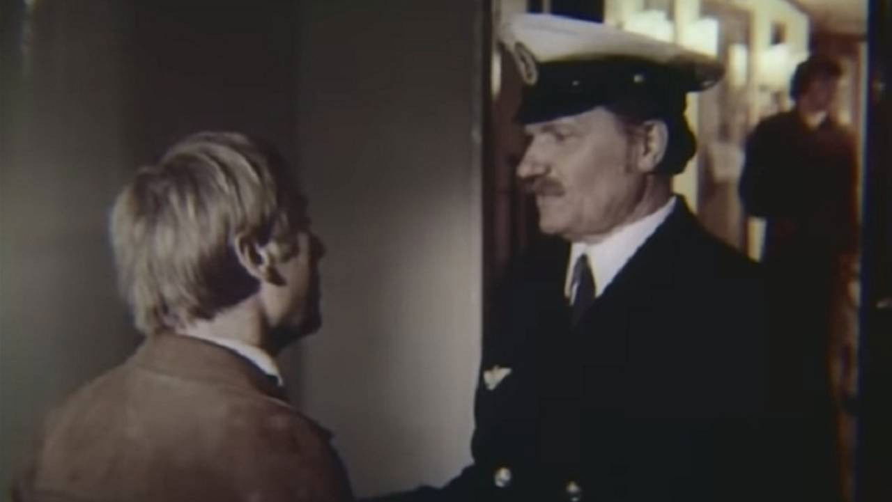 Backdrop for This is My Berth