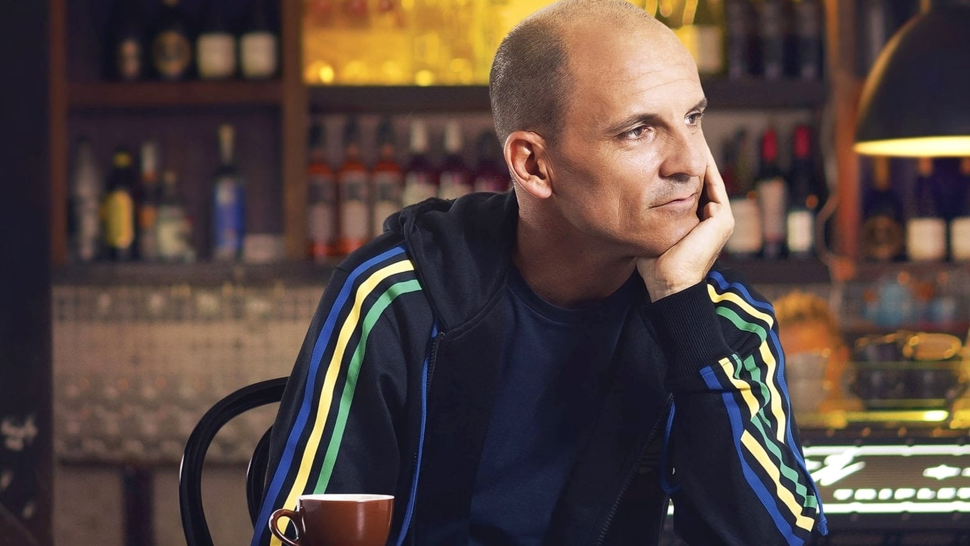 Backdrop for Manny Lewis