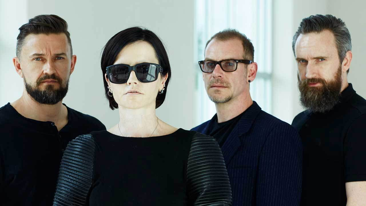 Backdrop for The Cranberries - Stars: The Best Videos 1992-2002