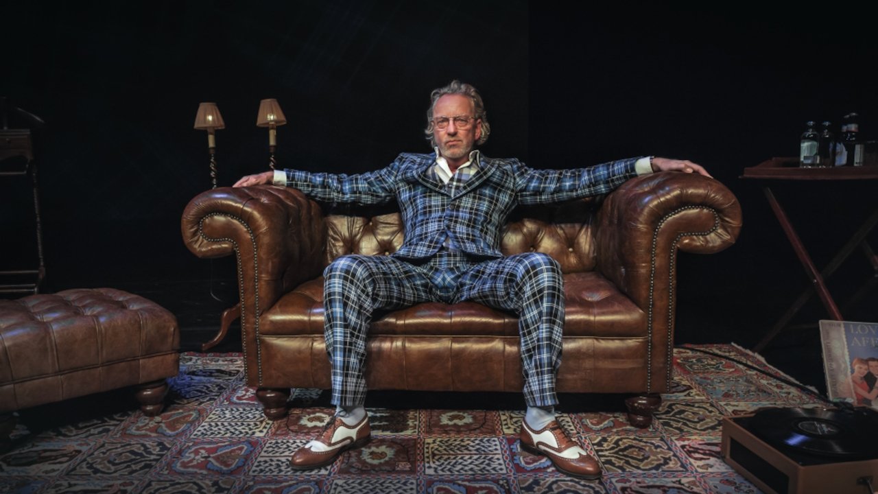 Backdrop for Ton Kas: Jabroer