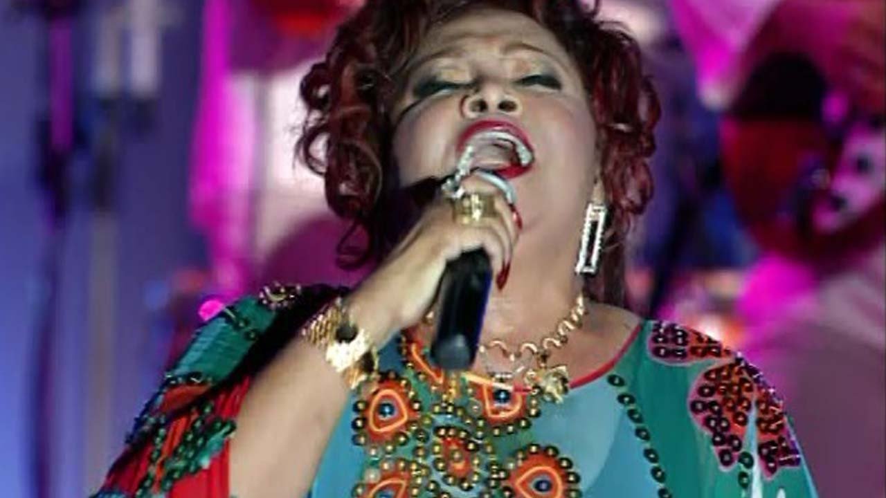 Backdrop for Alcione: Uma Nova Paixão - Ao Vivo