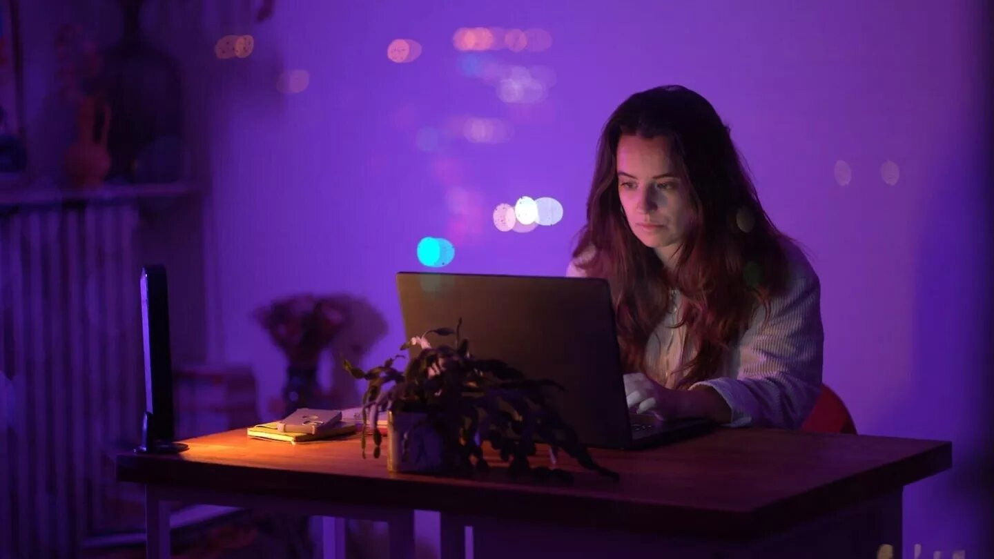 Backdrop for Balance tes réseaux : enquête sur le sexisme