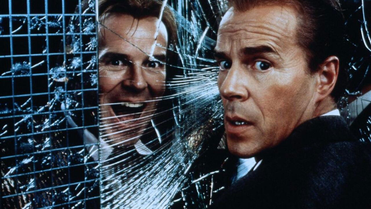 Backdrop for Geisterstunde - Fahrstuhl ins Jenseits