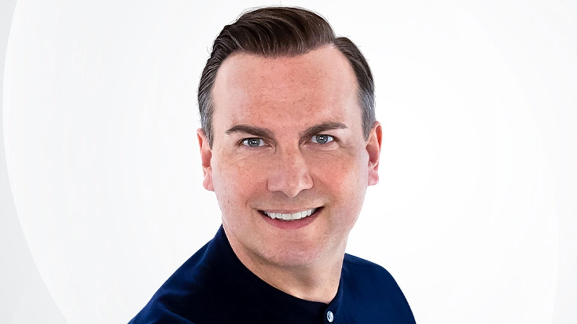 Backdrop for Tim Raue isst!