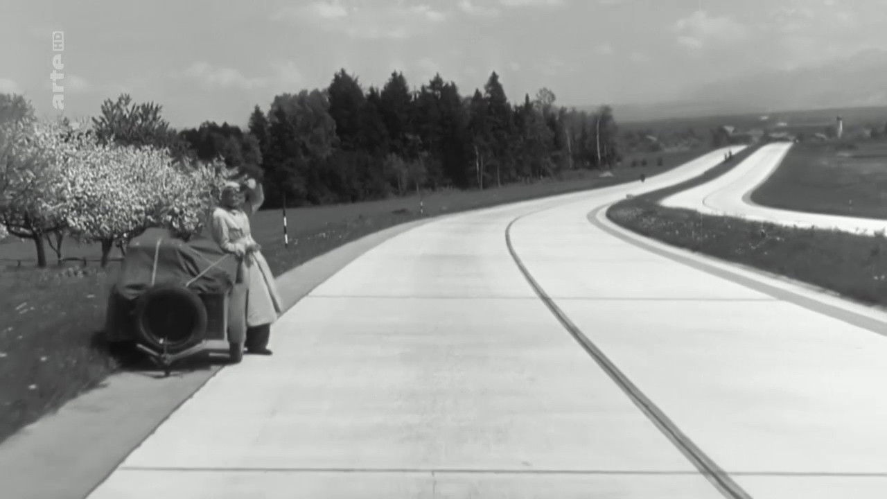 Backdrop for 1937 - Das Ende der Unschuld