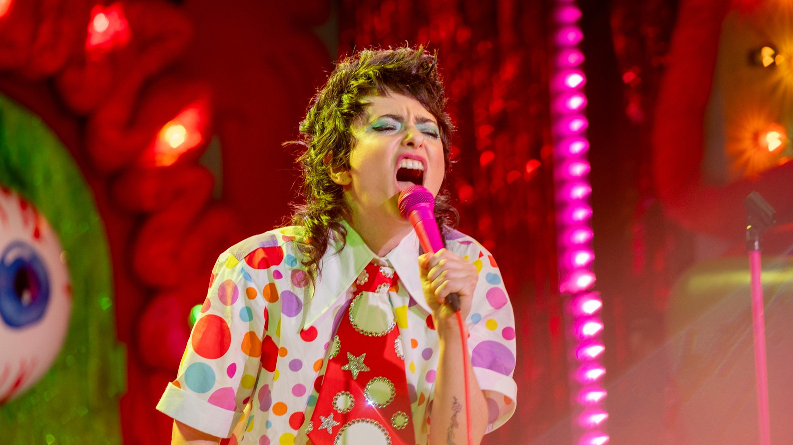 Backdrop for Sarah Squirm: Live + in the Flesh