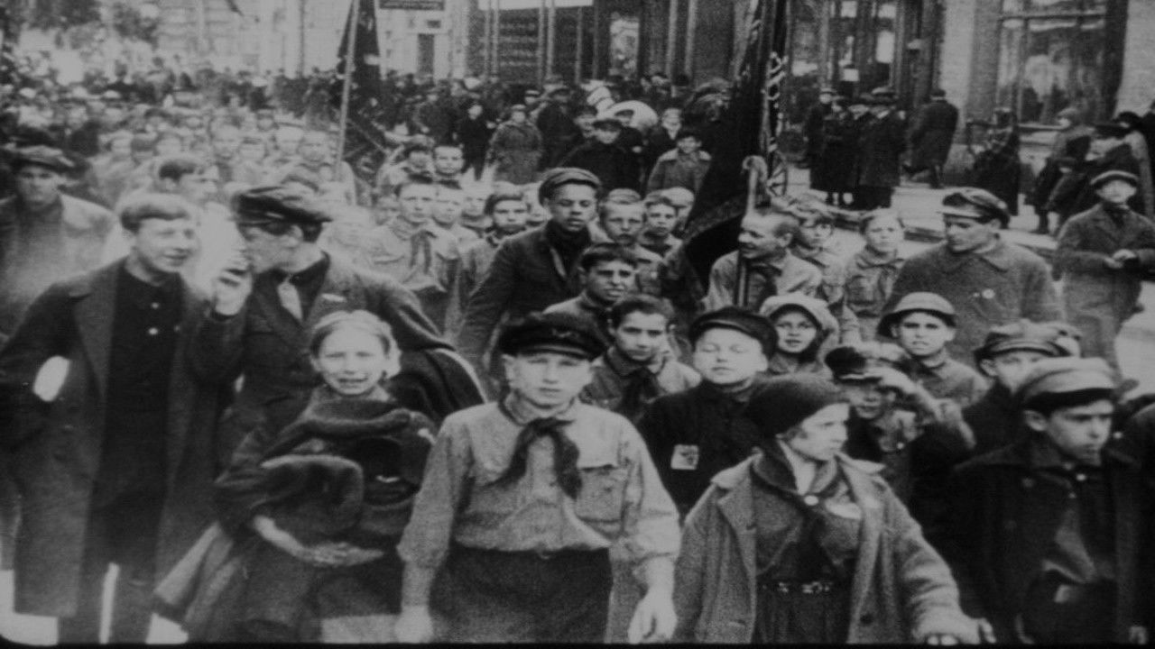 Backdrop for Kino-Pravda No. 20: Pioneer Pravda