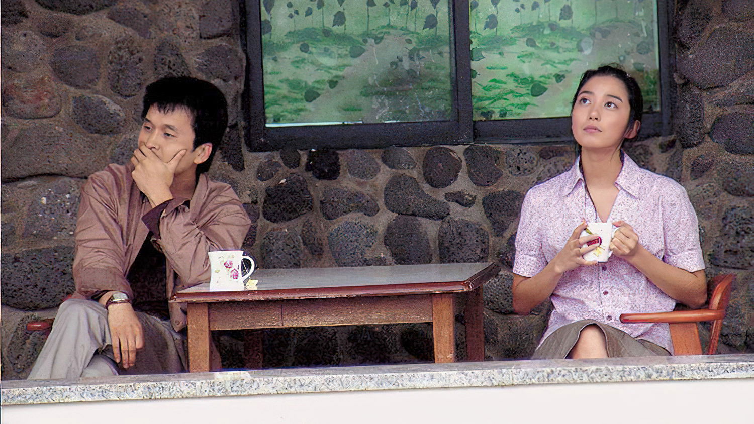 Backdrop for Feathers in the Wind