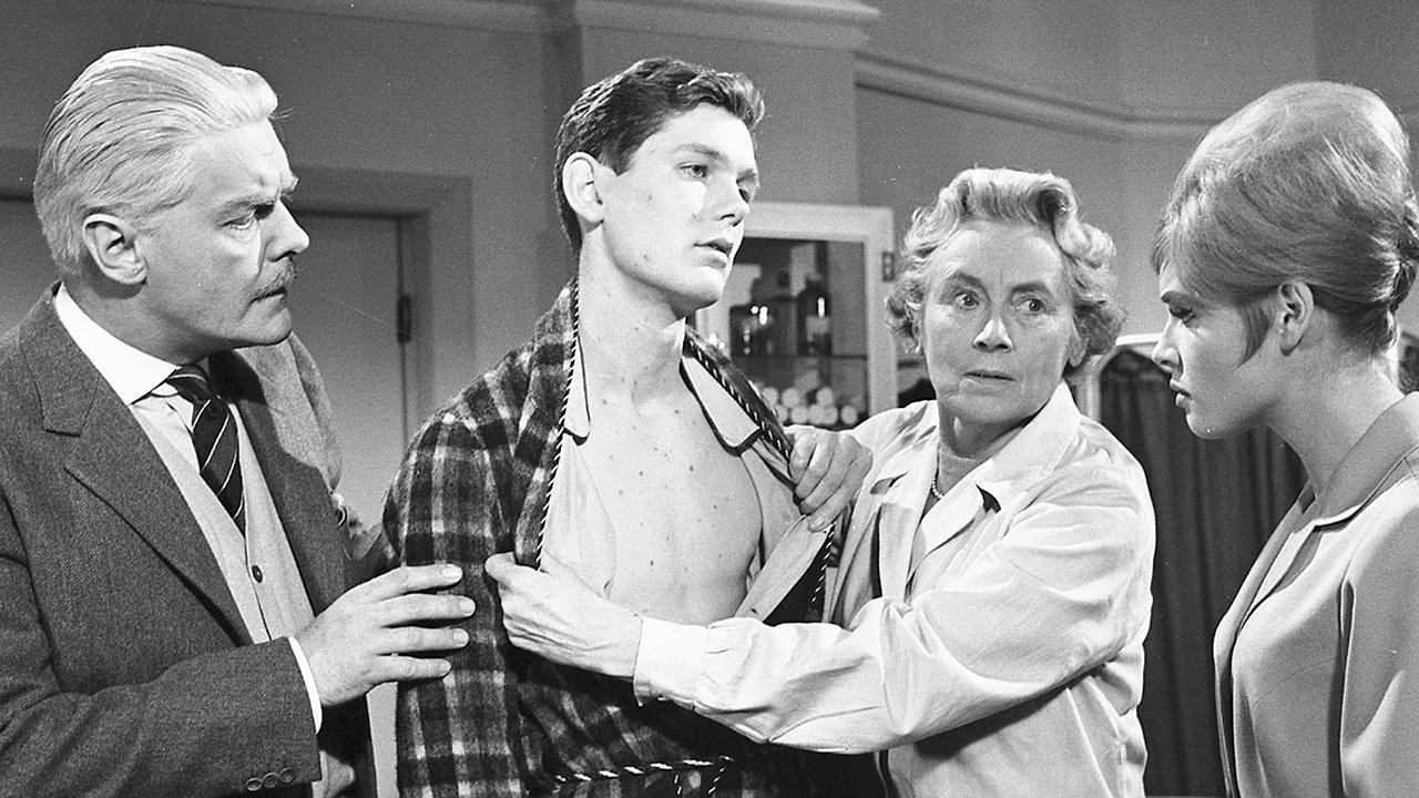 Backdrop for A French Mistress