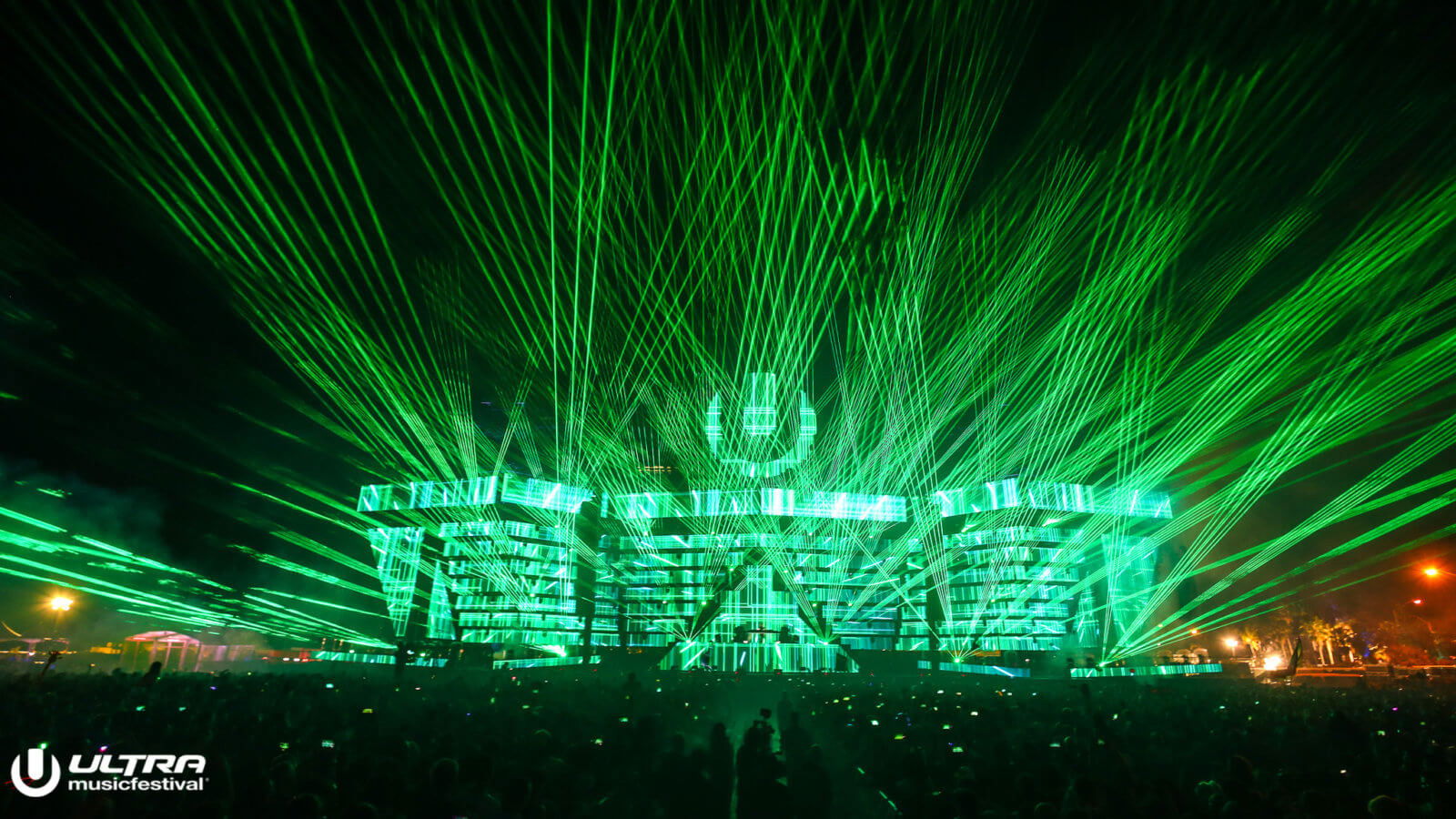 Backdrop for Martin Garrix - Live @ Ultra Music Festival Miami 2019