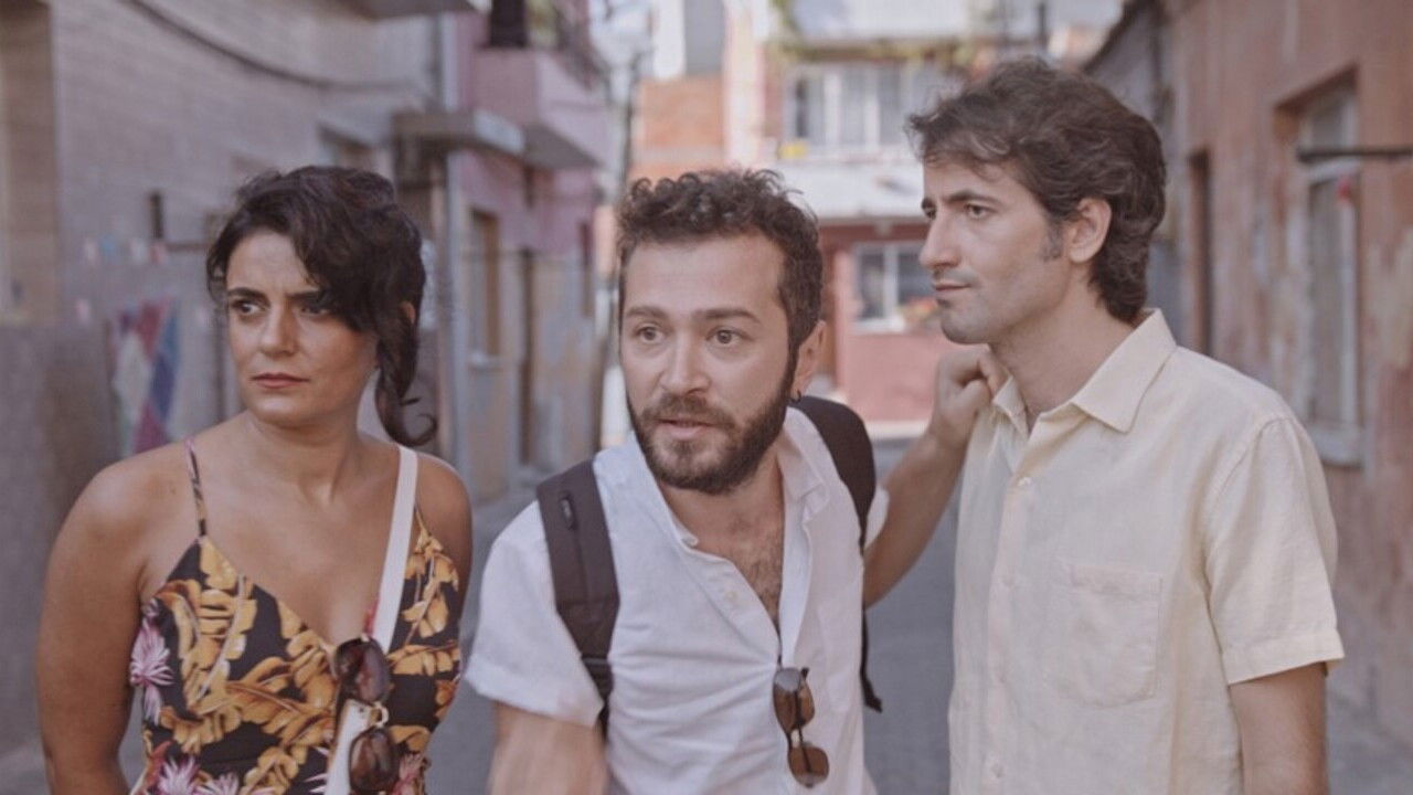 Backdrop for Here It's a Bed of Roses