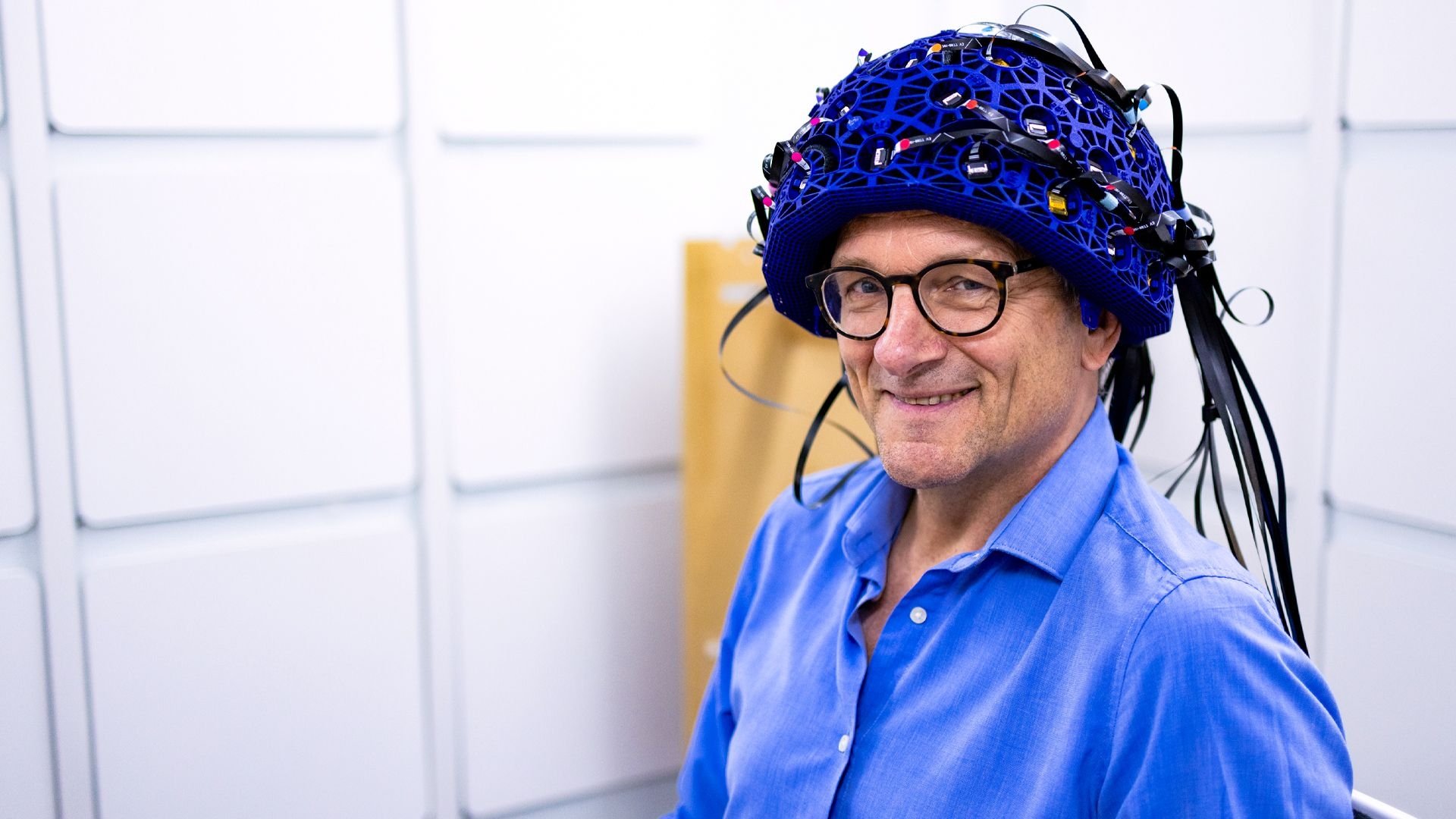 Backdrop for Michael Mosley: Wonders of the Human Body