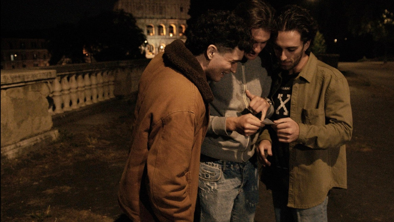 Backdrop for Come le api il miele