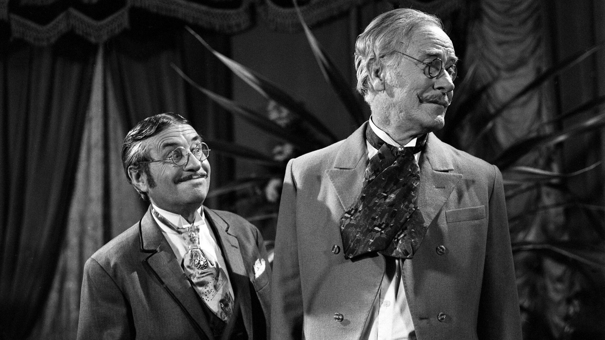 Backdrop for Podnájem na Champs Ellysèes