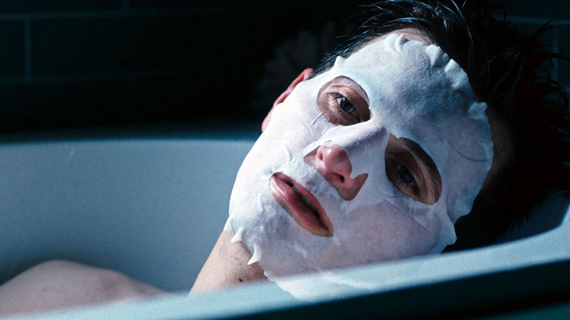 Backdrop for Meantime