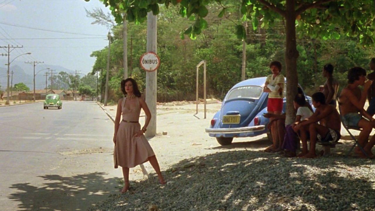 Backdrop for Lady on the Bus