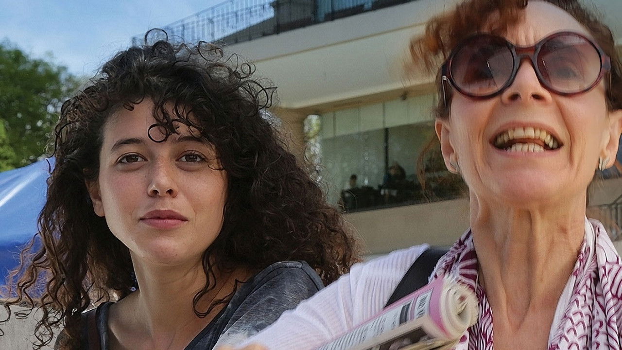 Backdrop for Margen de error