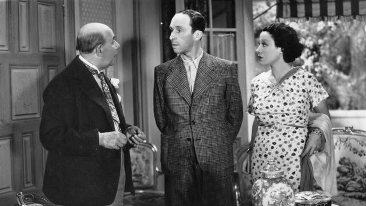 Backdrop for L'École des contribuables